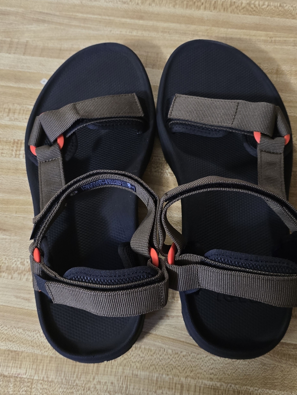 Teva Brown and Black Men's Hydratrek Sandals Size 9 - Picture 6 of 8